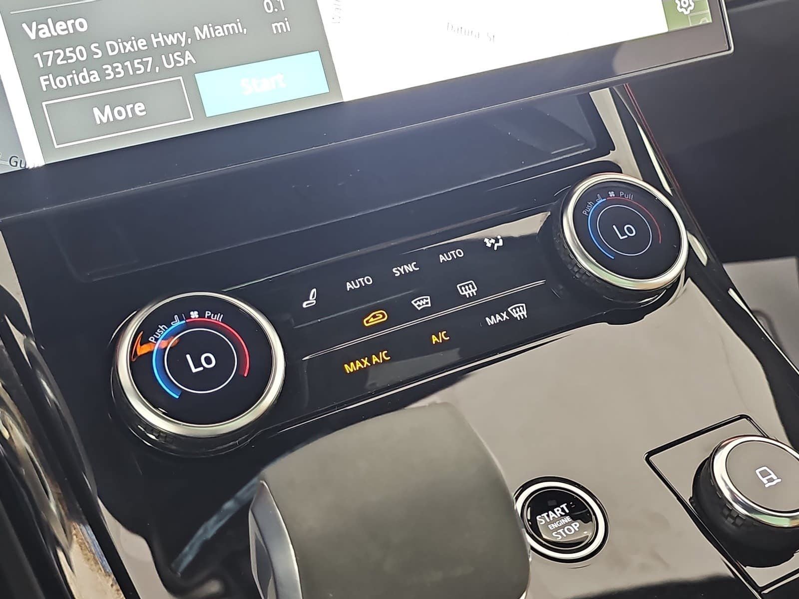 2023 Land Rover Range Rover Sport SE
