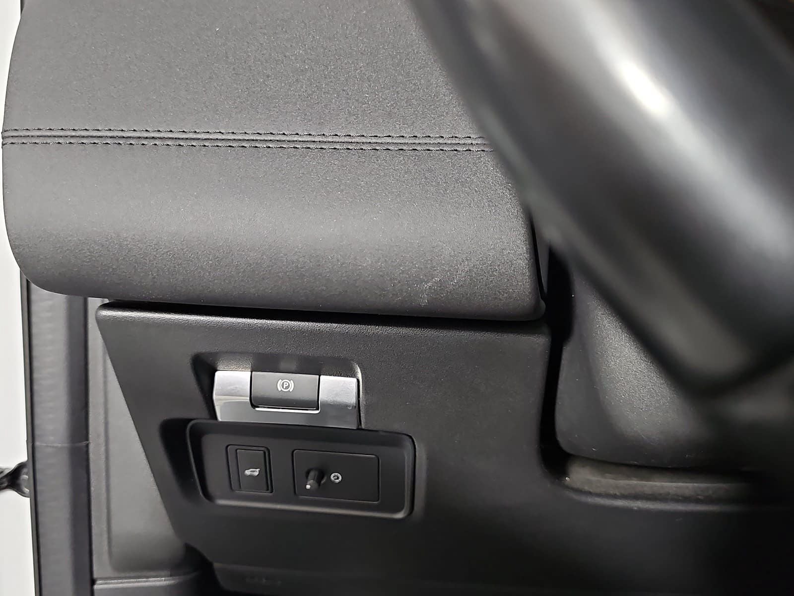 2021 Land Rover Discovery Sport S