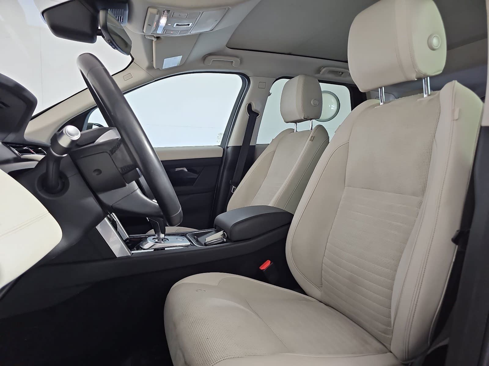 2020 Land Rover Discovery Sport Standard