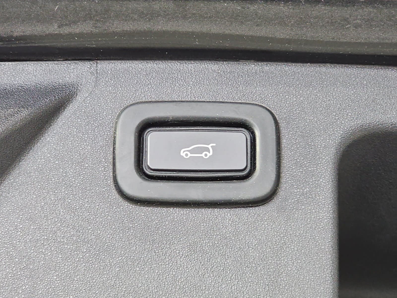 2020 Land Rover Discovery Sport SE