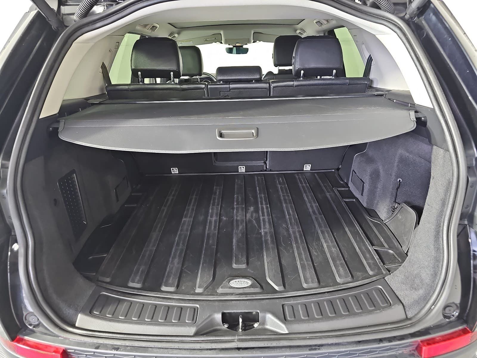 2020 Land Rover Discovery Sport SE