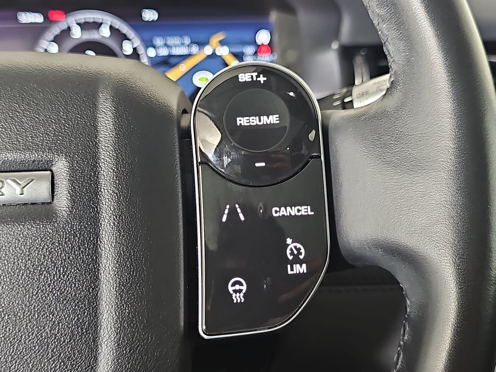 2020 Land Rover Discovery Sport SE