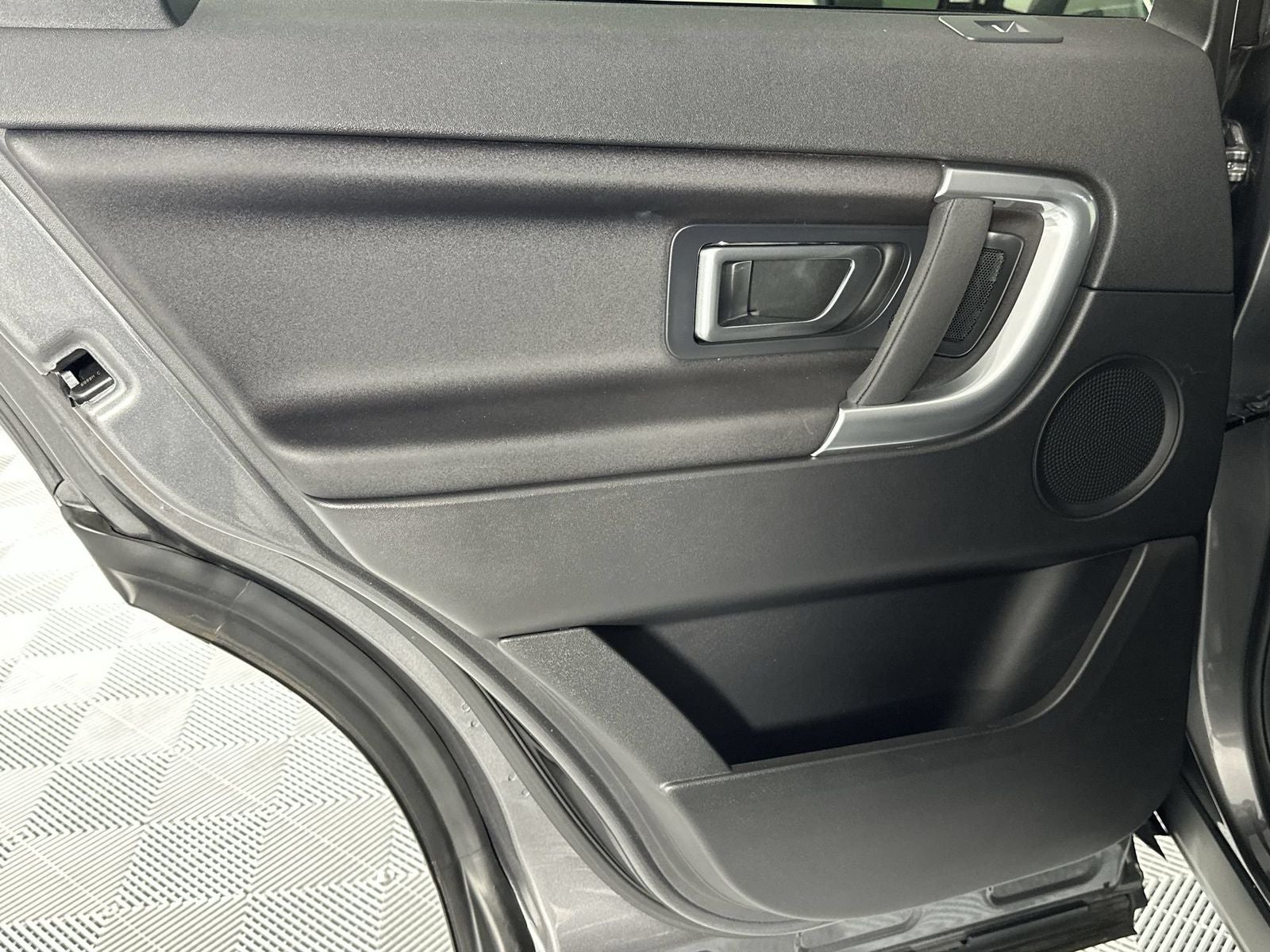 2019 Land Rover Discovery Sport SE