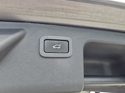2018 Land Rover Discovery Sport SE