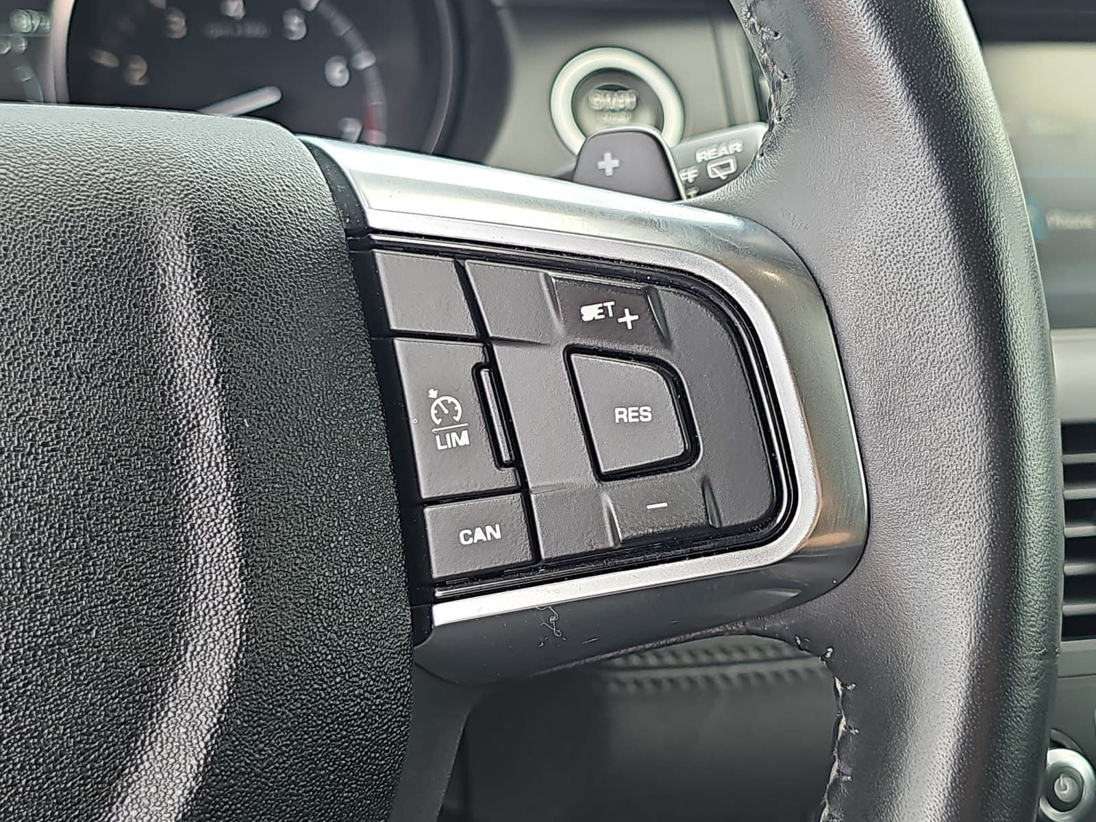 2018 Land Rover Discovery Sport SE