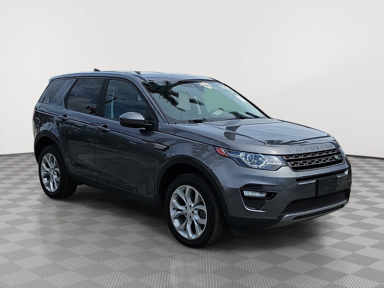 Used 2018 Land Rover Discovery Sport SE with VIN SALCP2RXXJH759139 for sale in Palmetto Bay, FL
