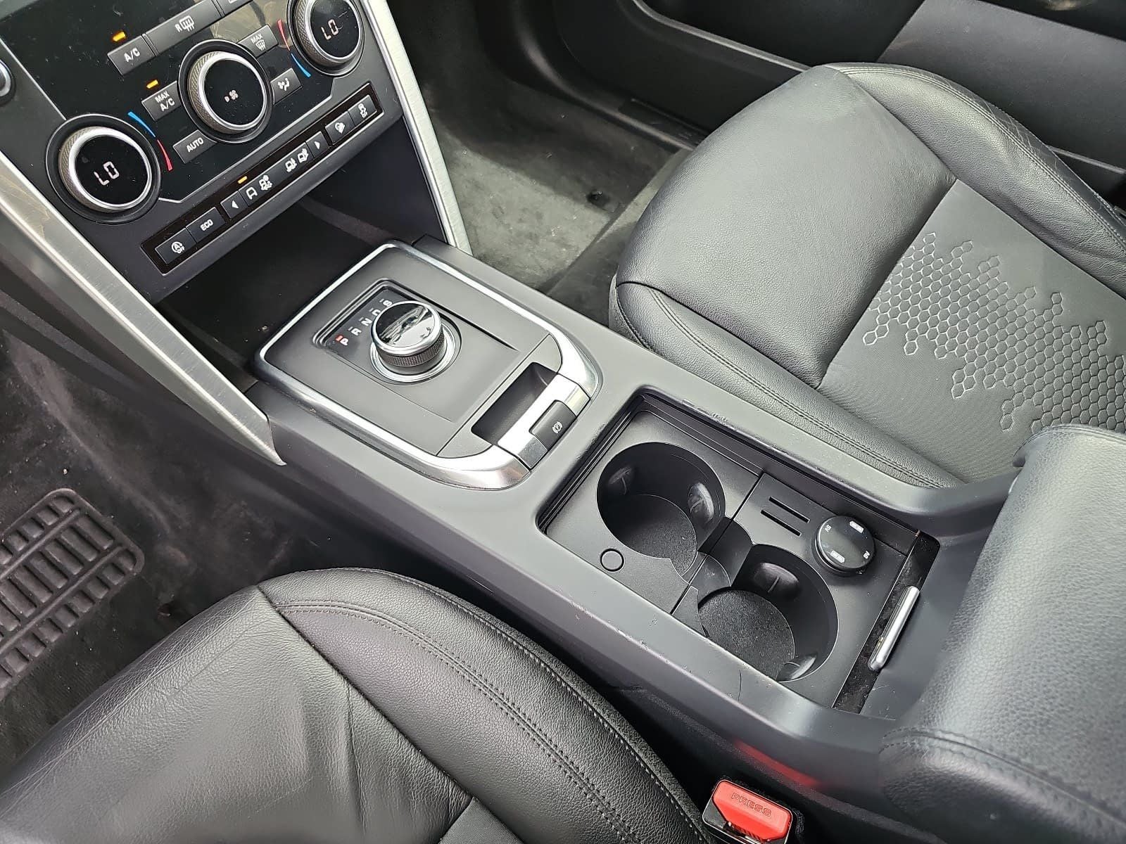 2018 Land Rover Discovery Sport SE