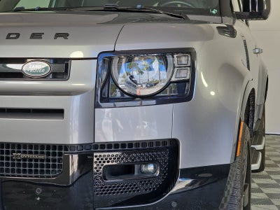 2023 Land Rover Defender 130 X-Dynamic SE