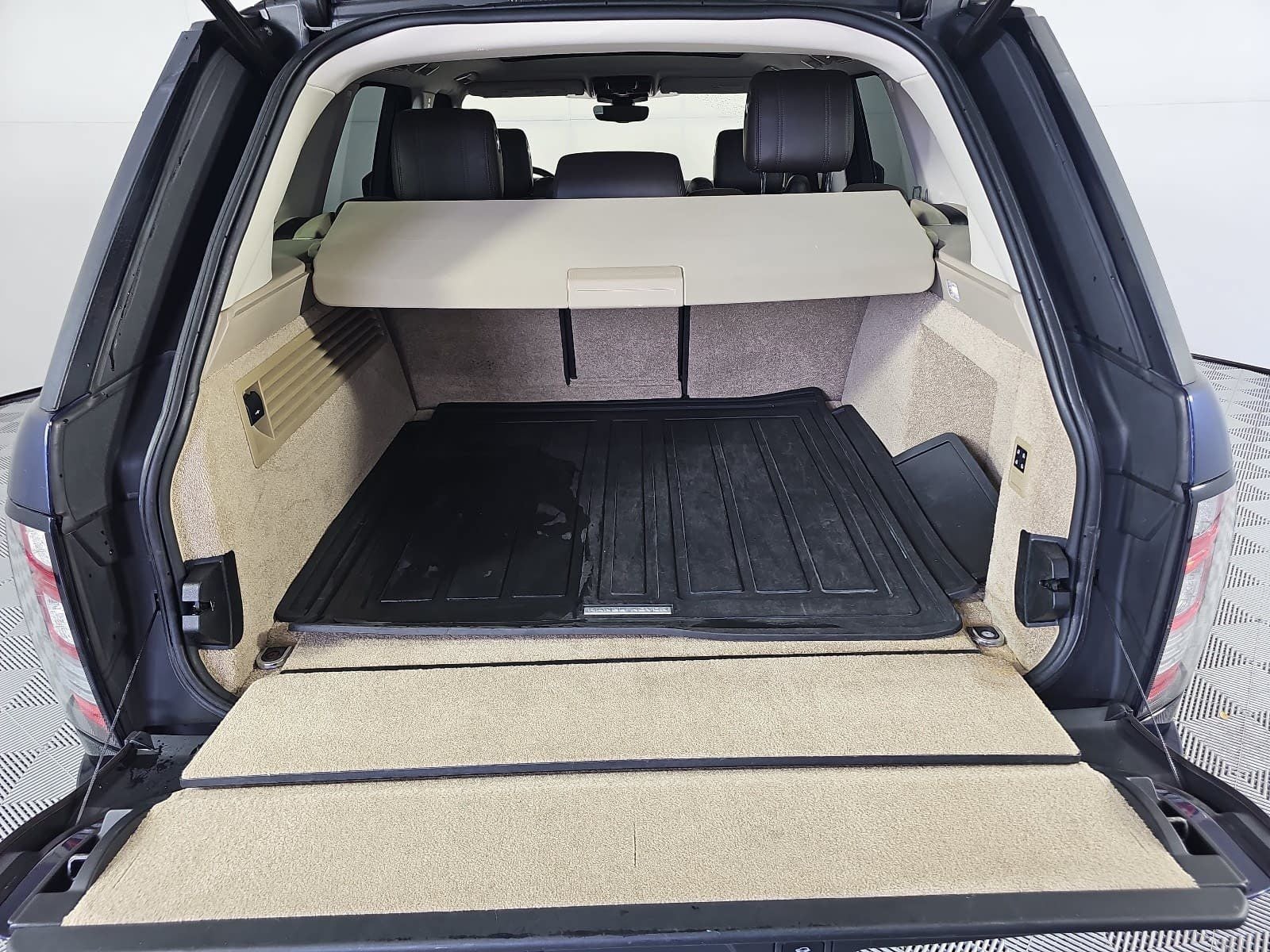 2017 Land Rover Range Rover HSE