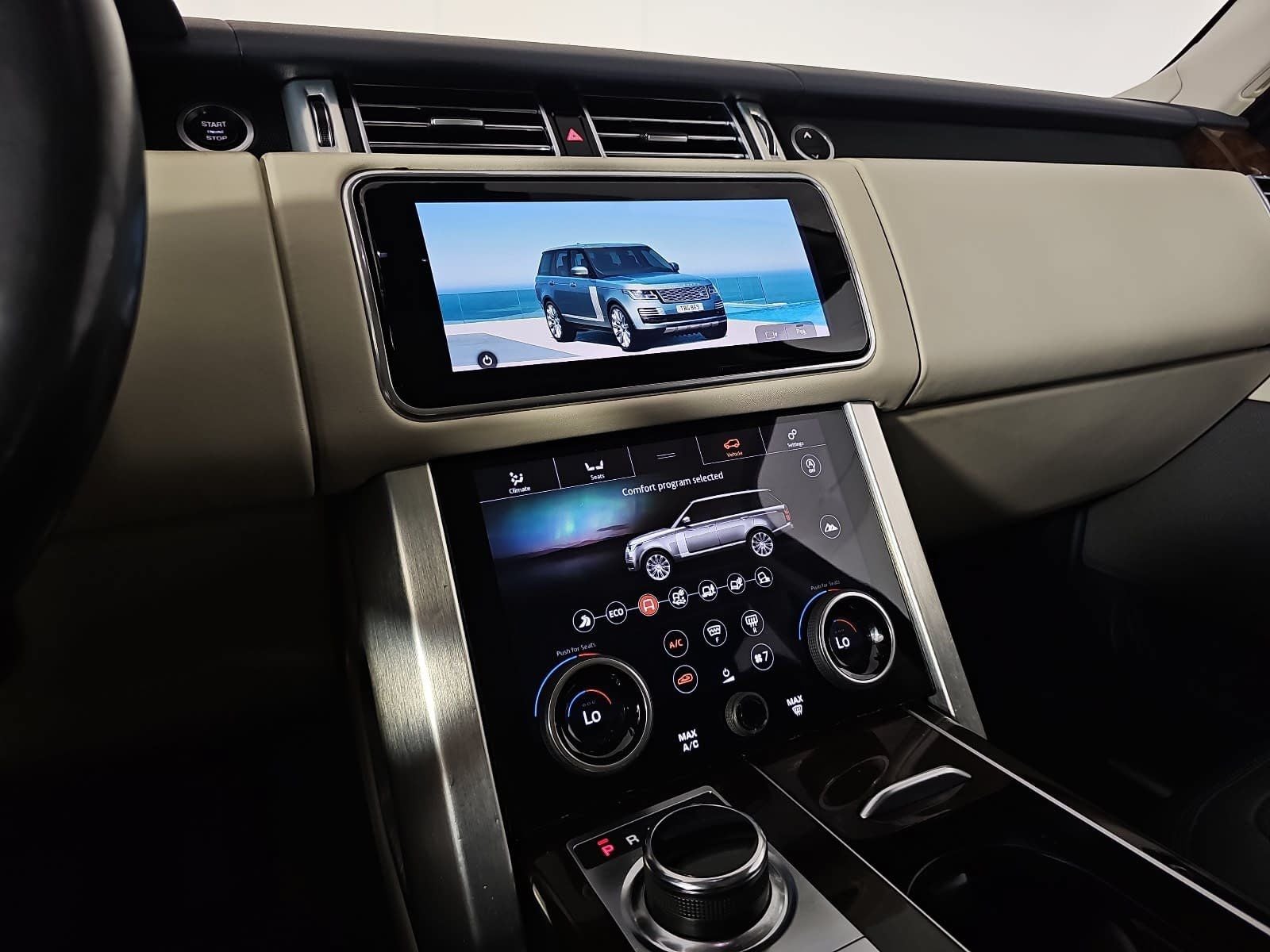 2020 Land Rover Range Rover HSE