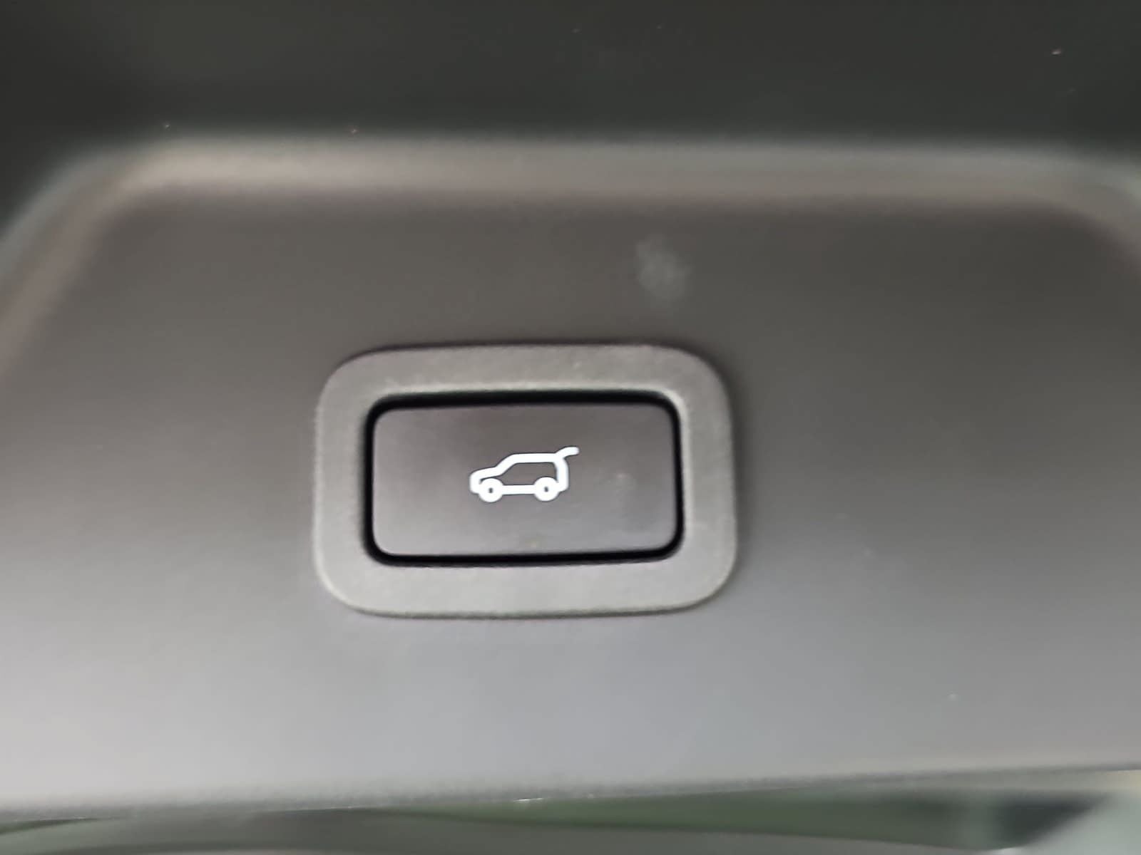 2018 Land Rover Range Rover 3.0L V6 Supercharged HSE
