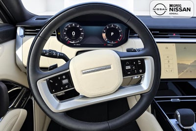 2025 Land Rover Range Rover SE