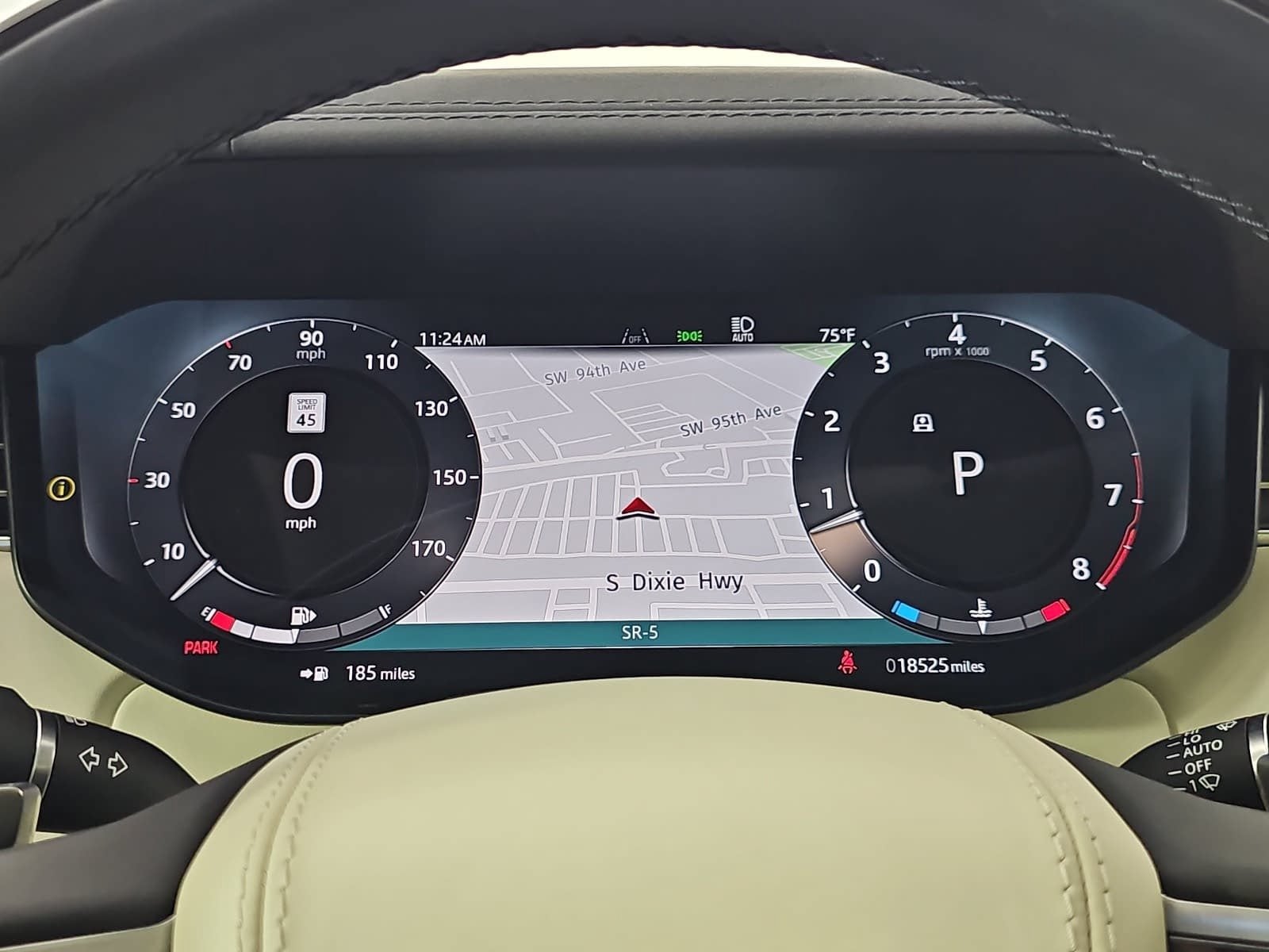 2025 Land Rover Range Rover SE