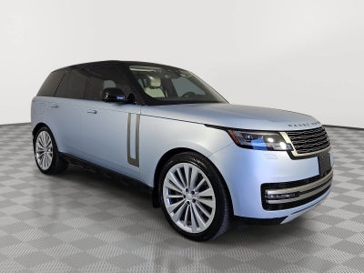 2025 Land Rover Range Rover SE