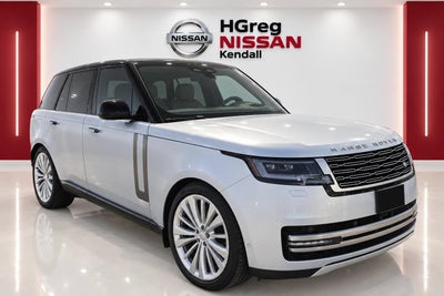 2025 Land Rover Range Rover SE