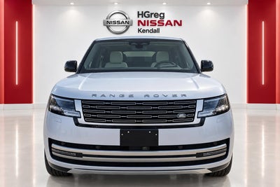 2025 Land Rover Range Rover SE