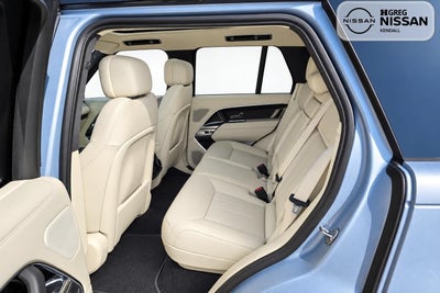 2025 Land Rover Range Rover SE