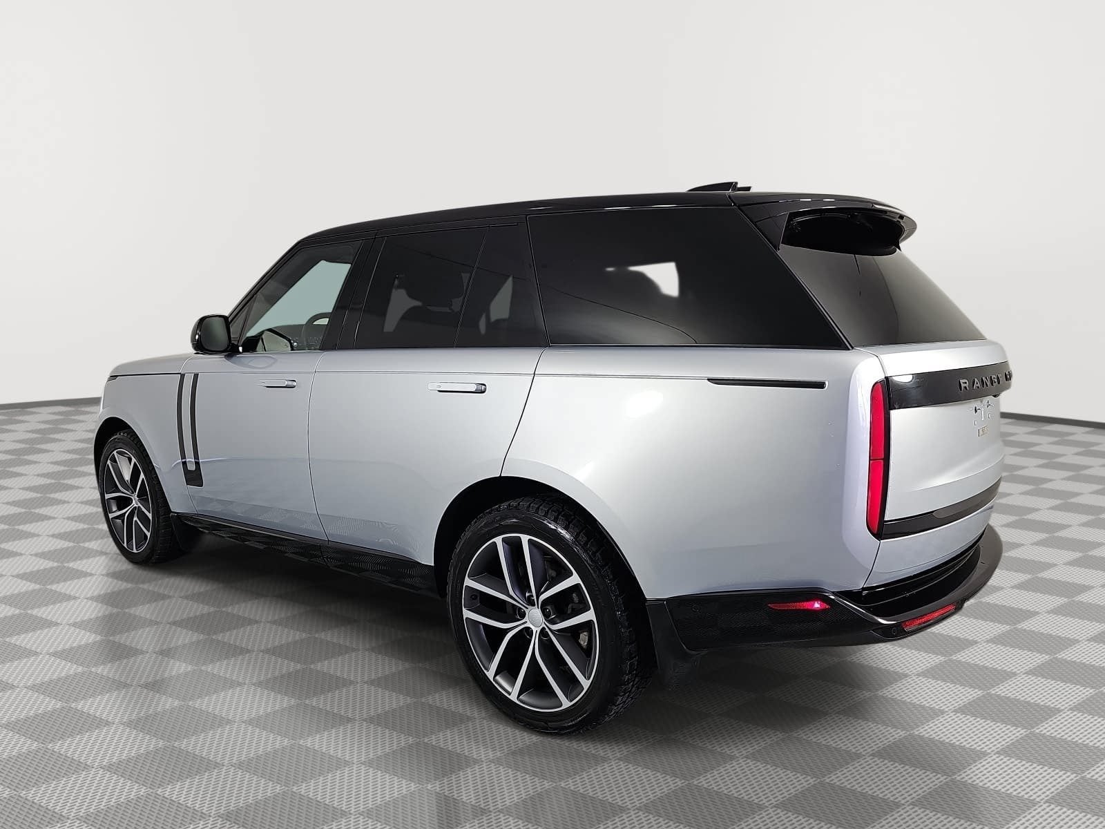 2024 Land Rover Range Rover SE