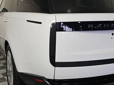 2023 Land Rover Range Rover SE