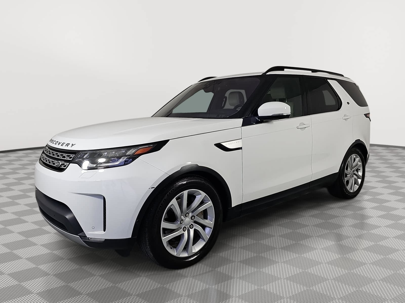 2020 Land Rover Discovery HSE