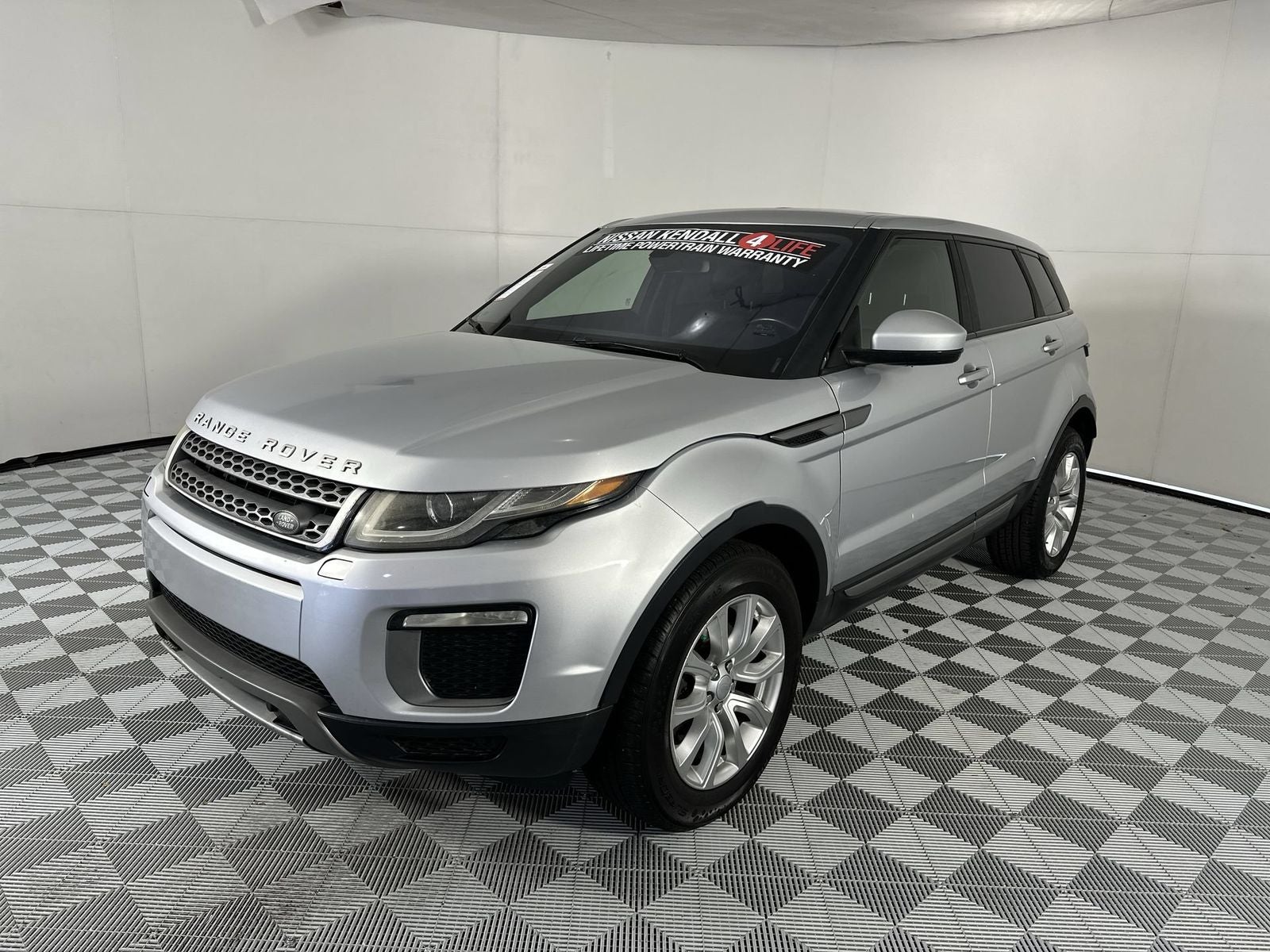 2017 Land Rover Range Rover Evoque SE