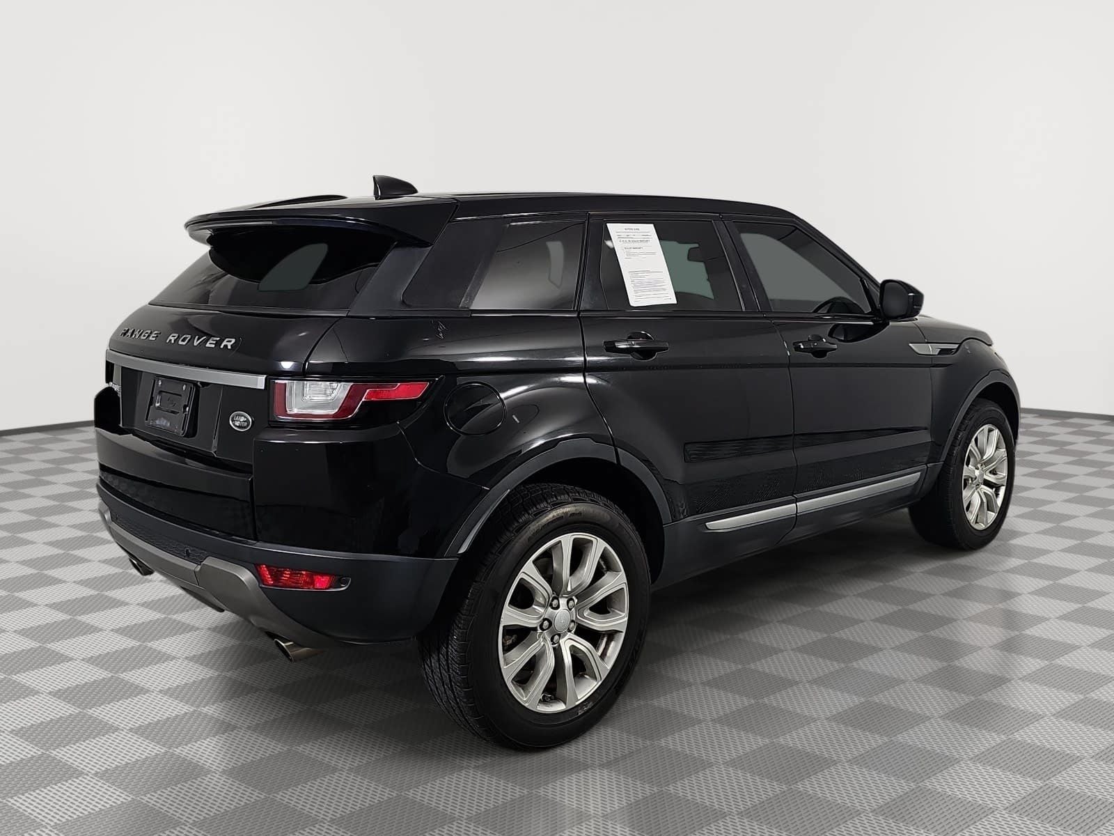 2018 Land Rover Range Rover Evoque SE