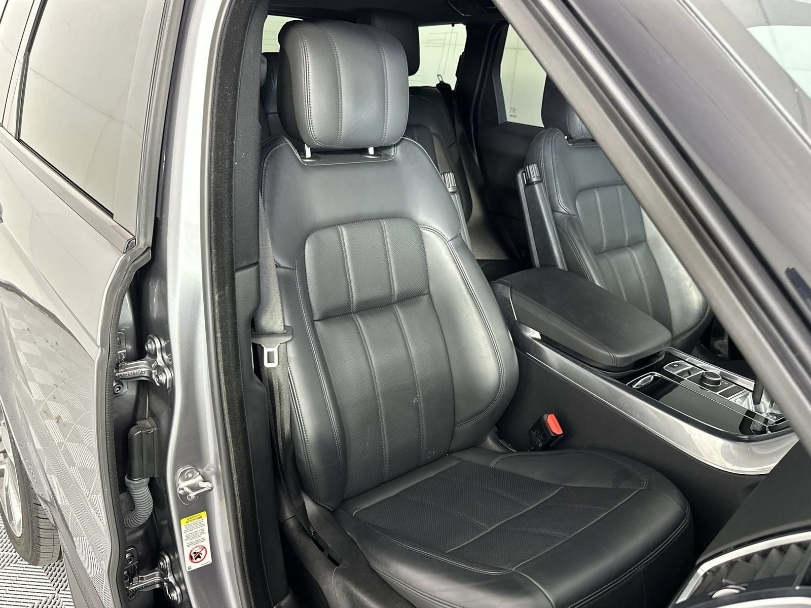 2022 Land Rover Range Rover Sport HSE Silver Edition