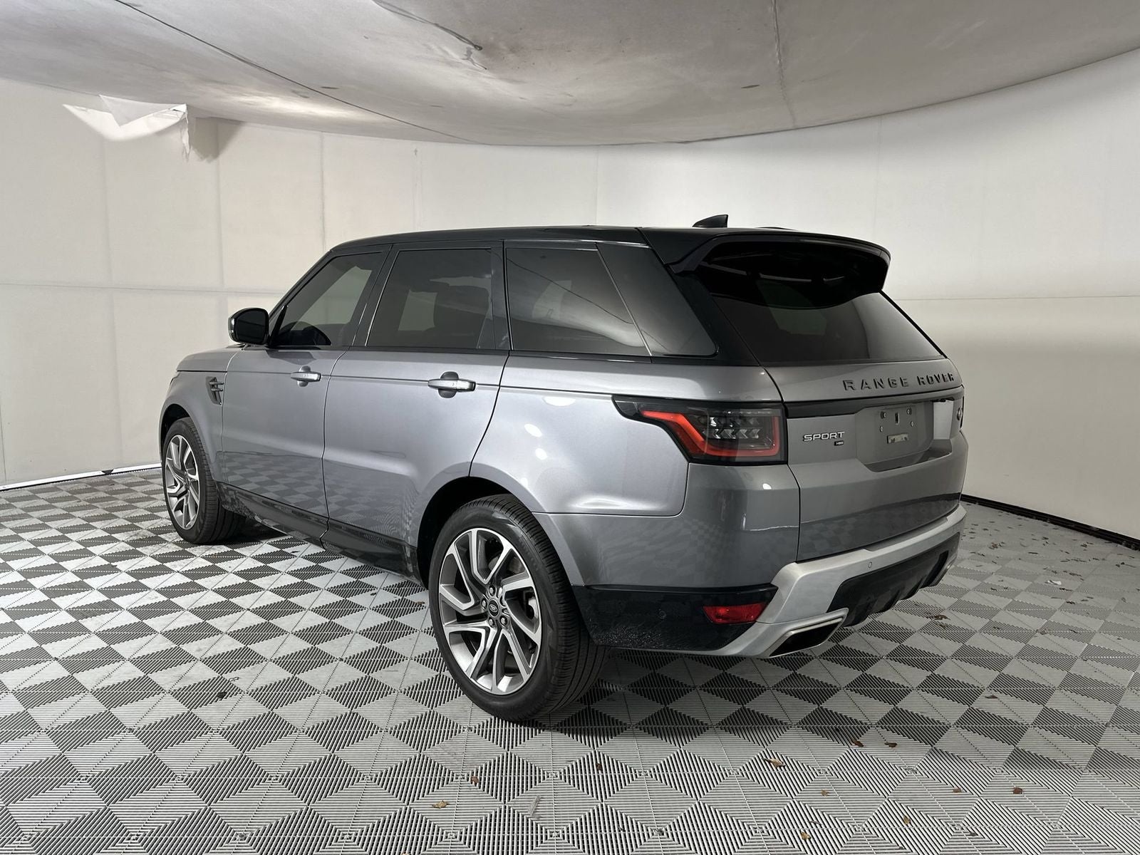 2022 Land Rover Range Rover Sport HSE Silver Edition