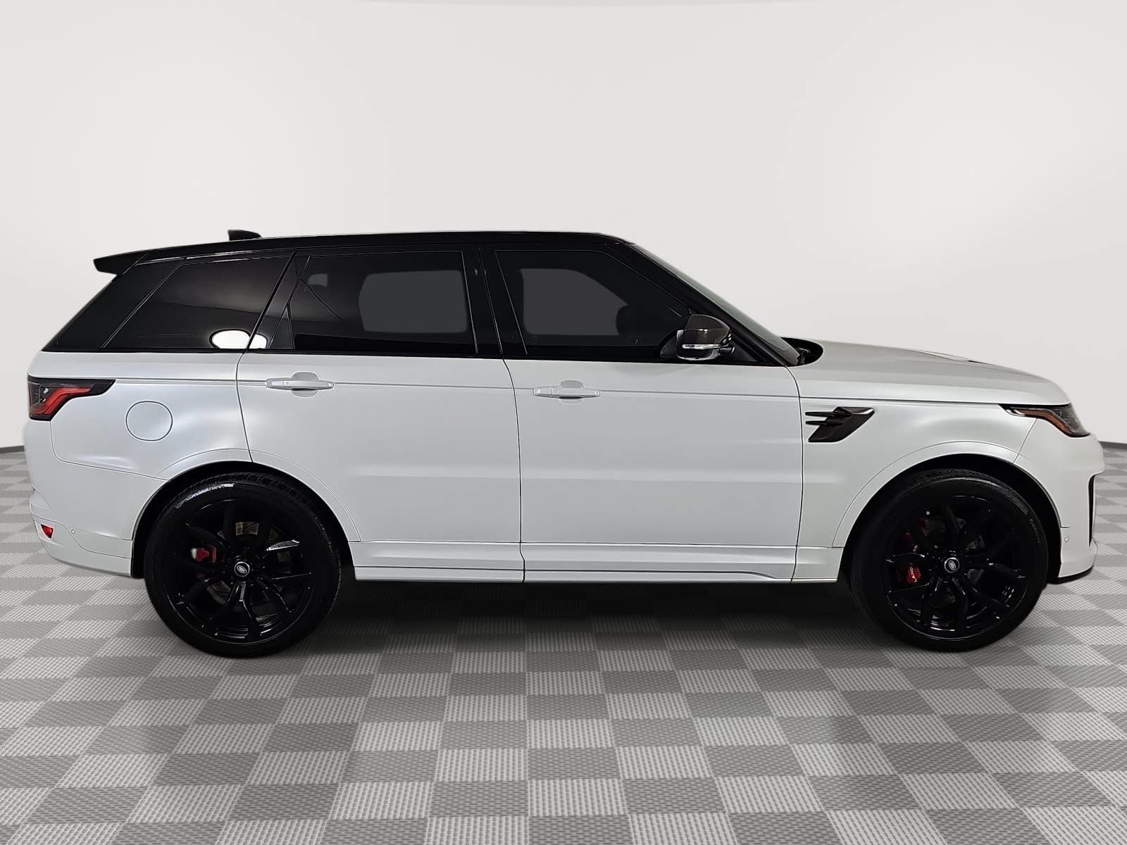 2018 Land Rover Range Rover Sport SVR