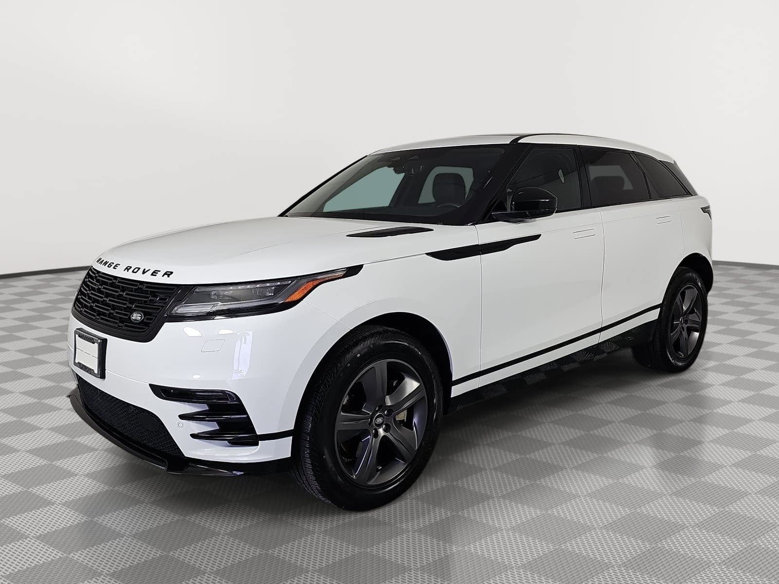 2025 Land Rover Range Rover Velar Dynamic SE