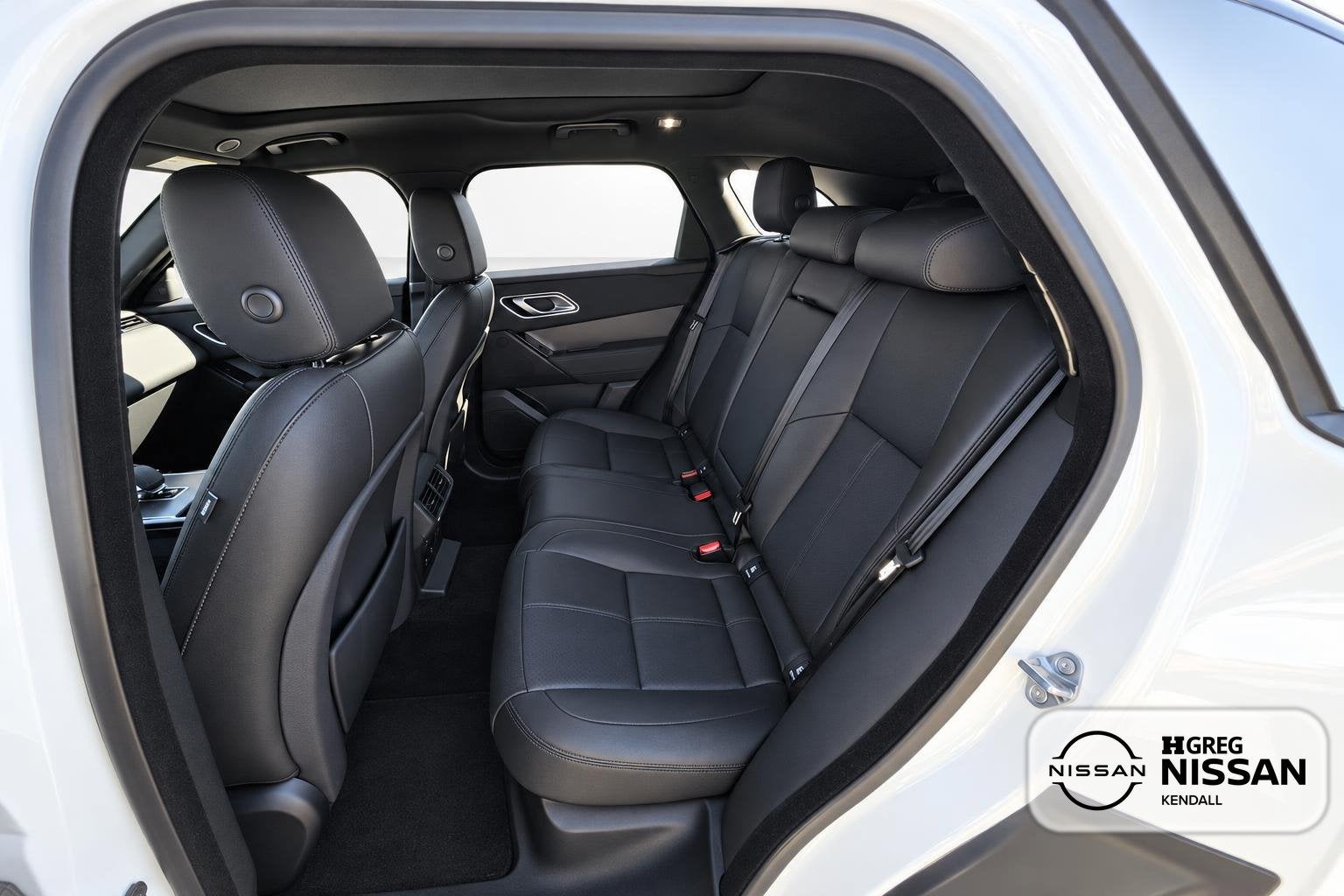 2025 Land Rover Range Rover Velar Dynamic SE