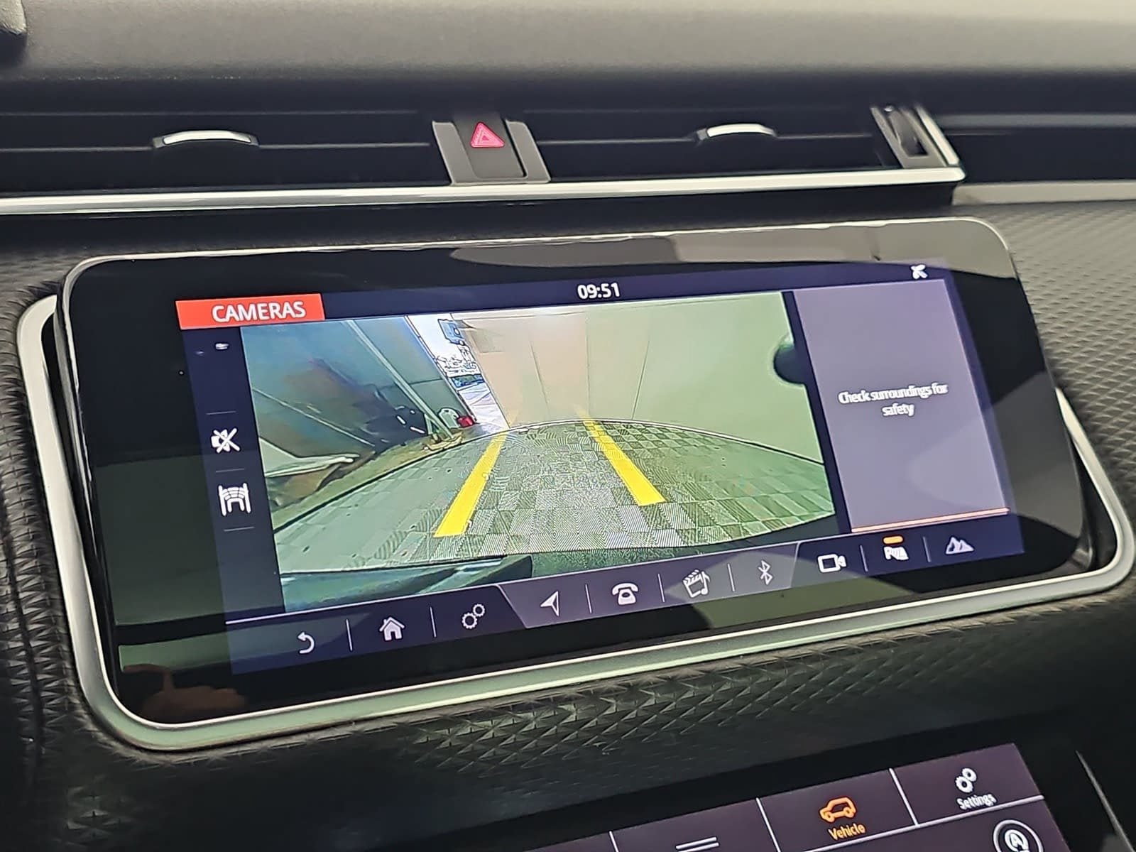 2018 Land Rover Range Rover Velar SE R-Dynamic