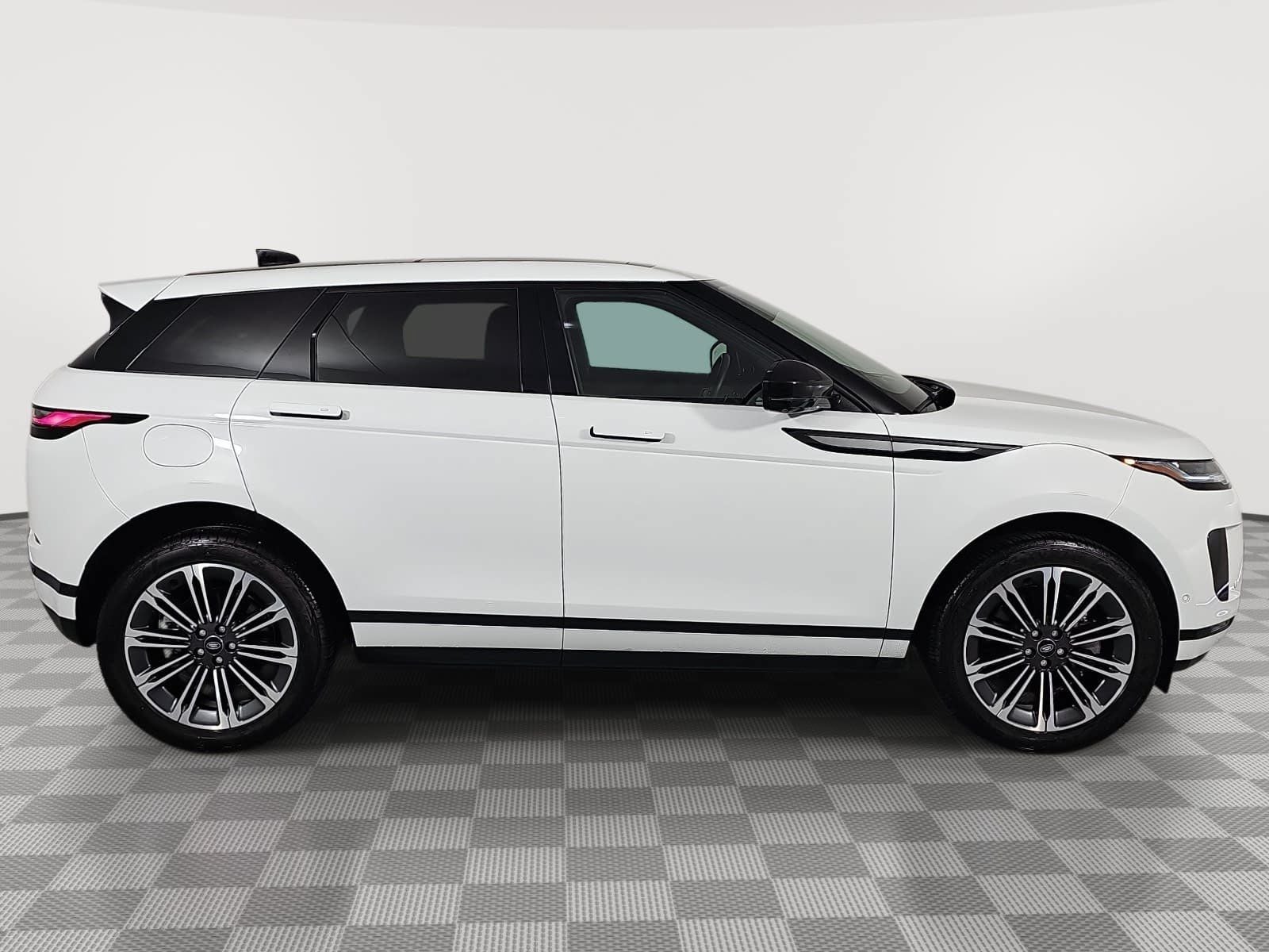 2024 Land Rover Range Rover Evoque S
