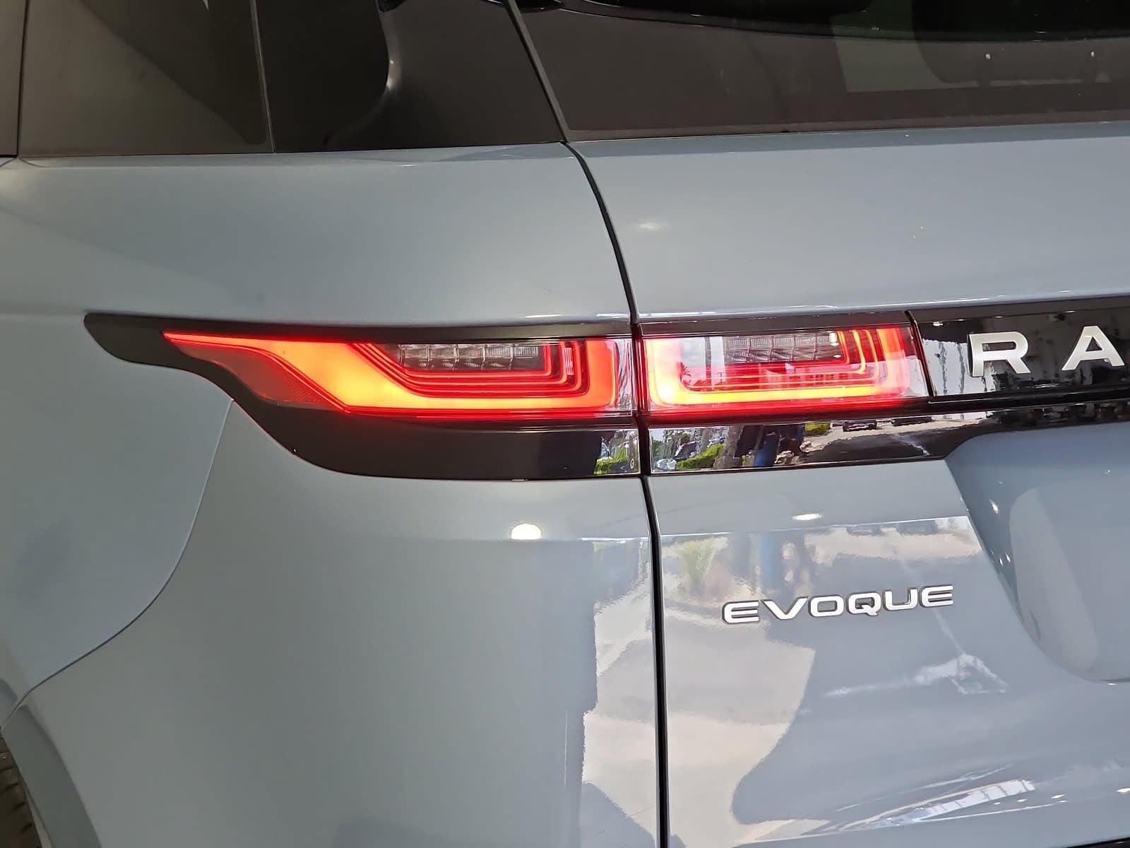 2023 Land Rover Range Rover Evoque S
