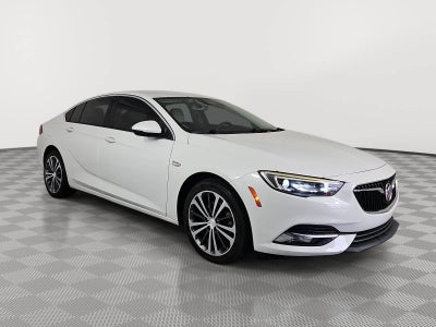2018 Buick Regal Essence