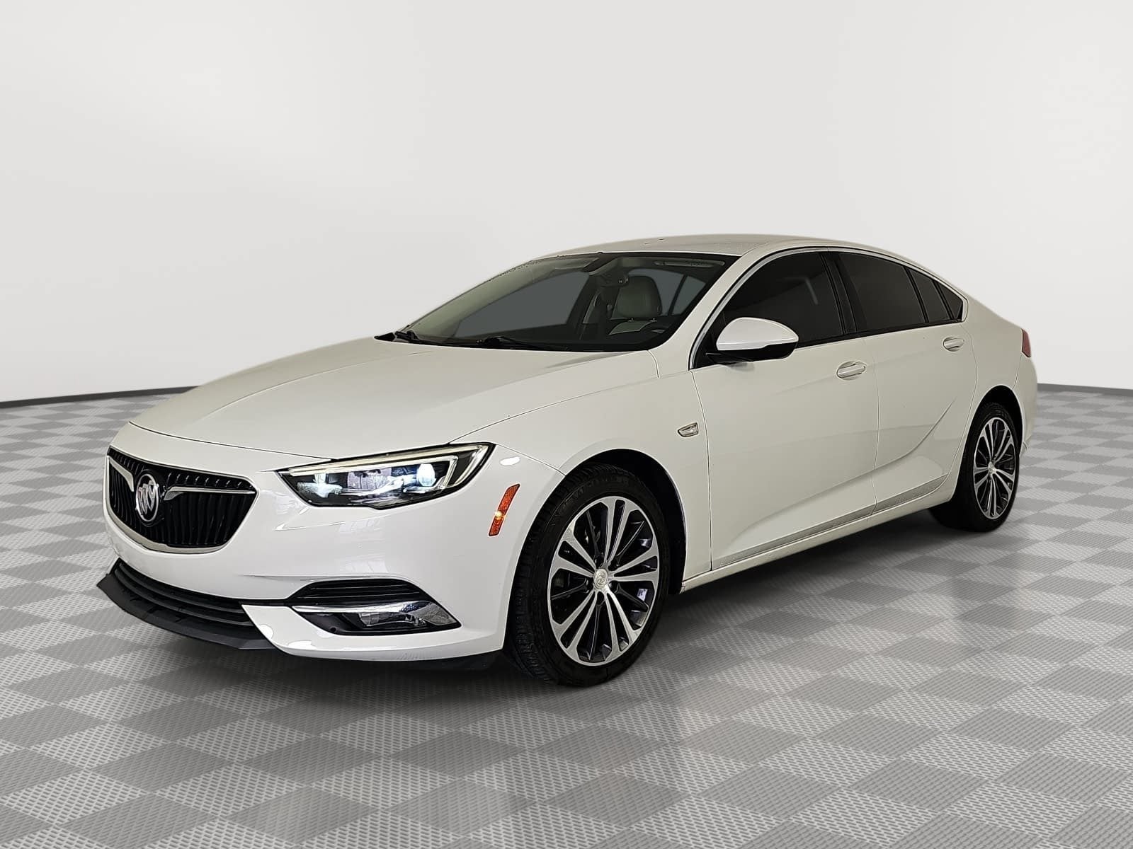 2018 Buick Regal Essence