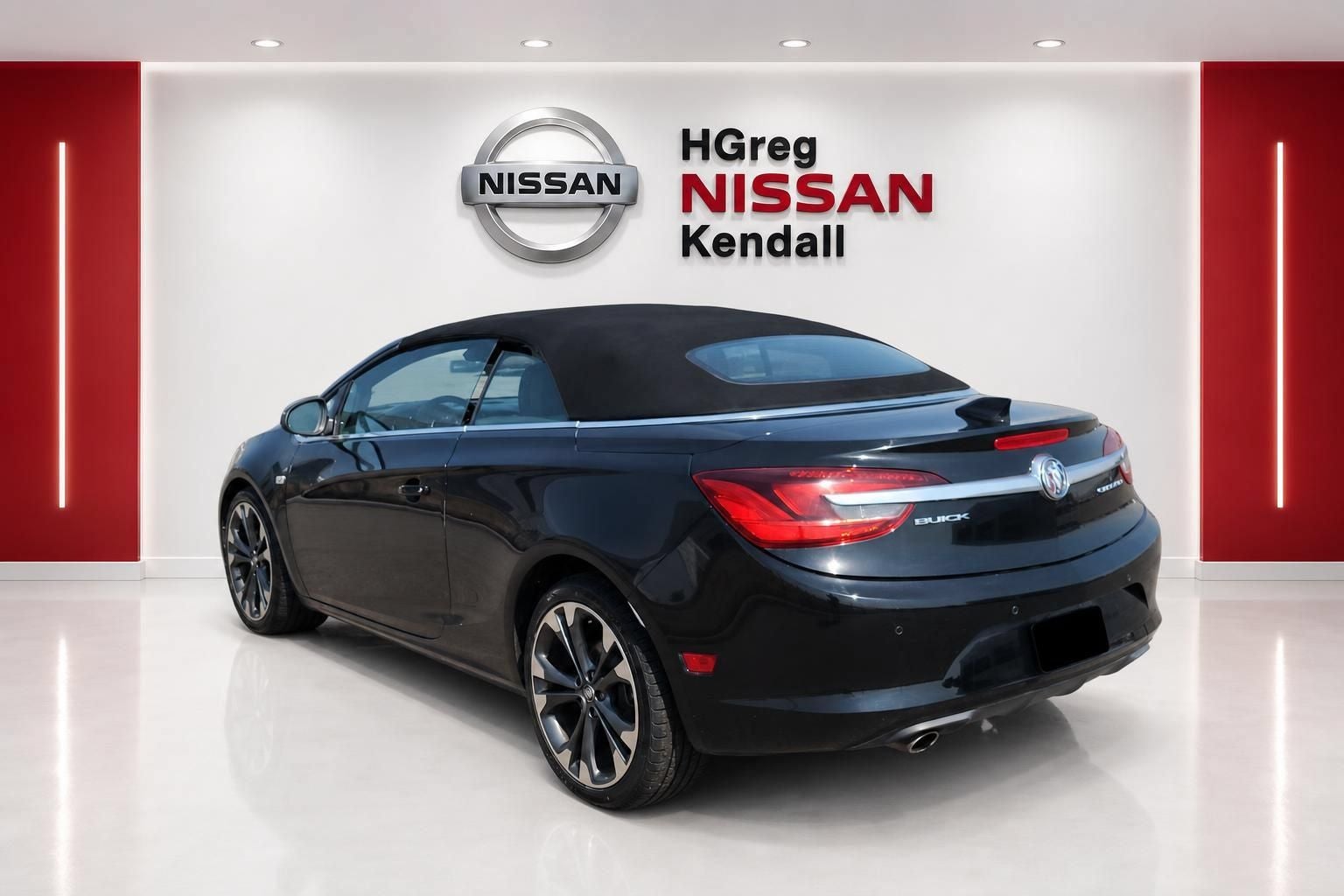 Used 2018 Buick Cascada Premium with VIN W04WH3N51JG039269 for sale in Palmetto Bay, FL