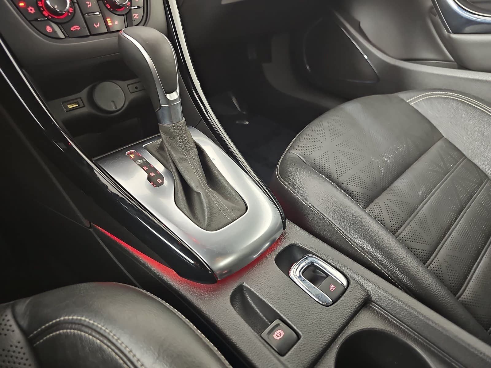 2019 Buick Cascada Premium