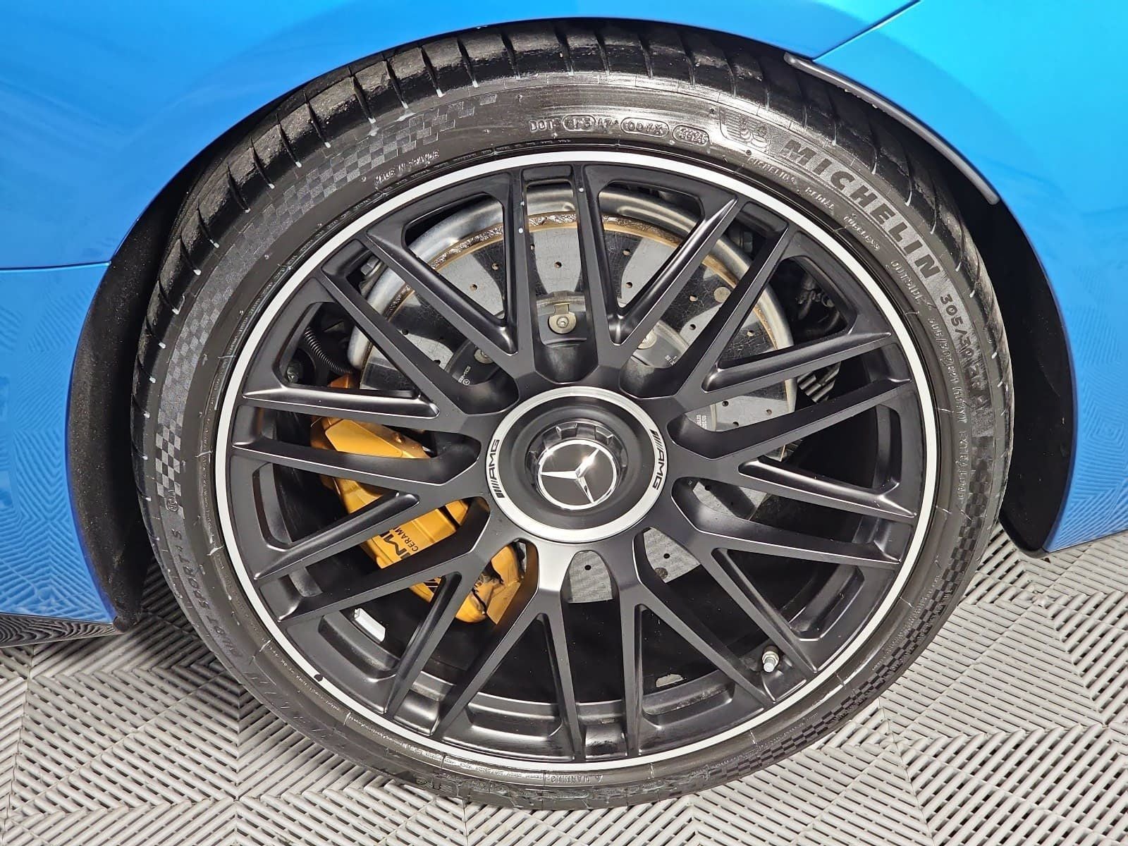 2025 Mercedes-Benz SL-Class SL 63 AMG® 4MATIC®