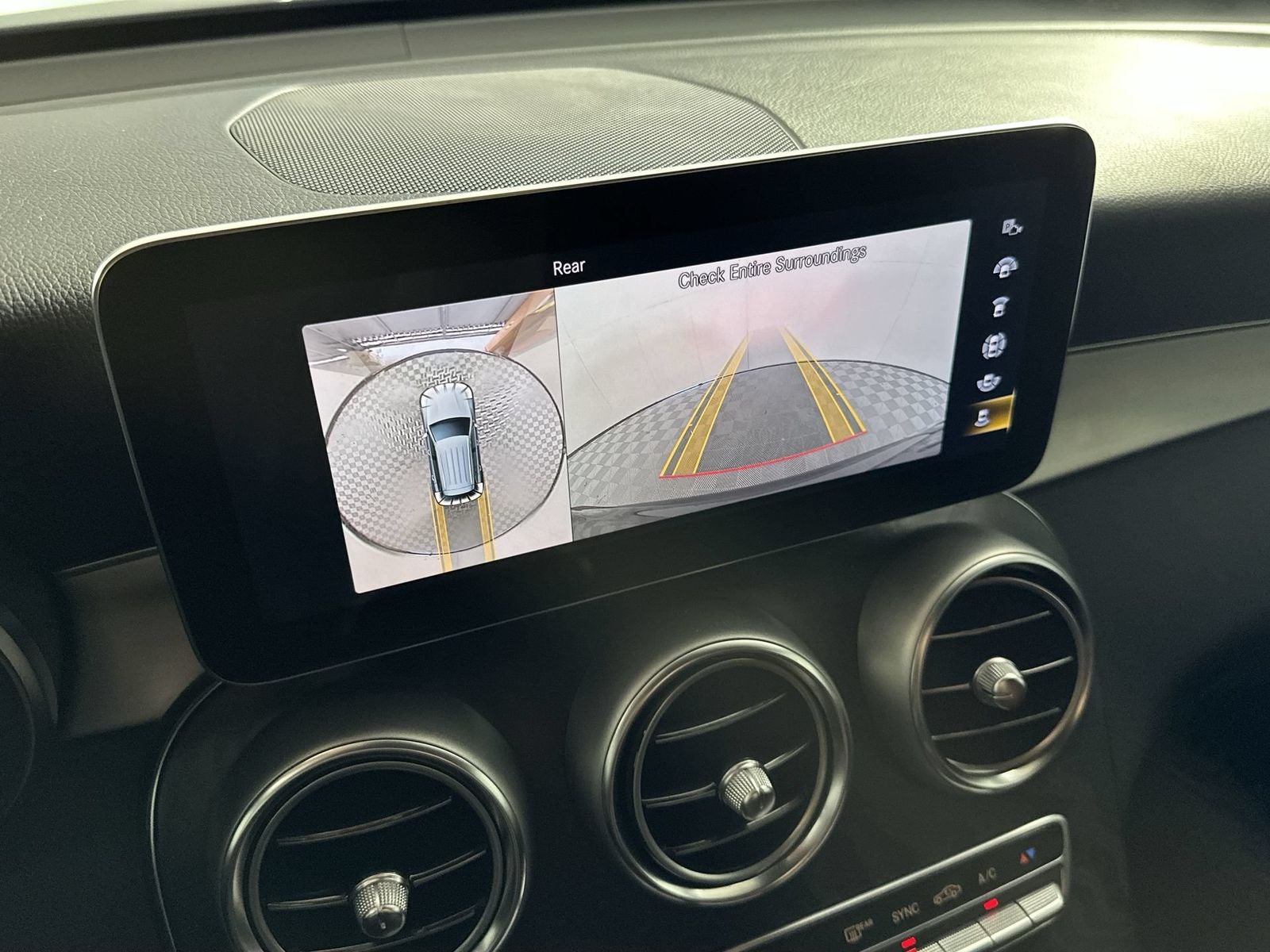 2022 Mercedes-Benz GLC GLC 300