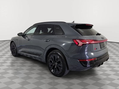 2024 Audi Q8 e-tron Prestige quattro