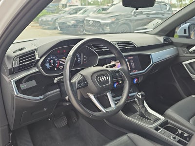 2020 Audi Q3 Premium quattro