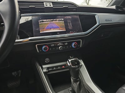 2020 Audi Q3 Premium quattro