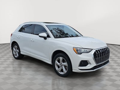 2020 Audi Q3 Premium quattro