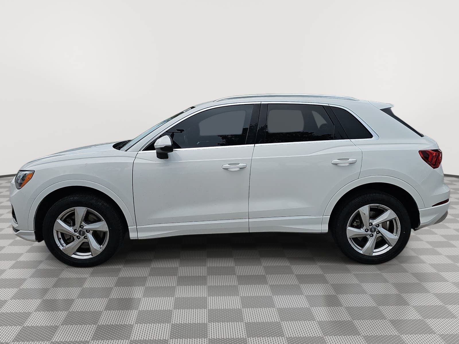 2020 Audi Q3 Premium quattro