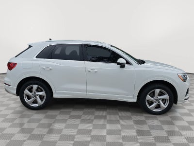 2020 Audi Q3 Premium quattro