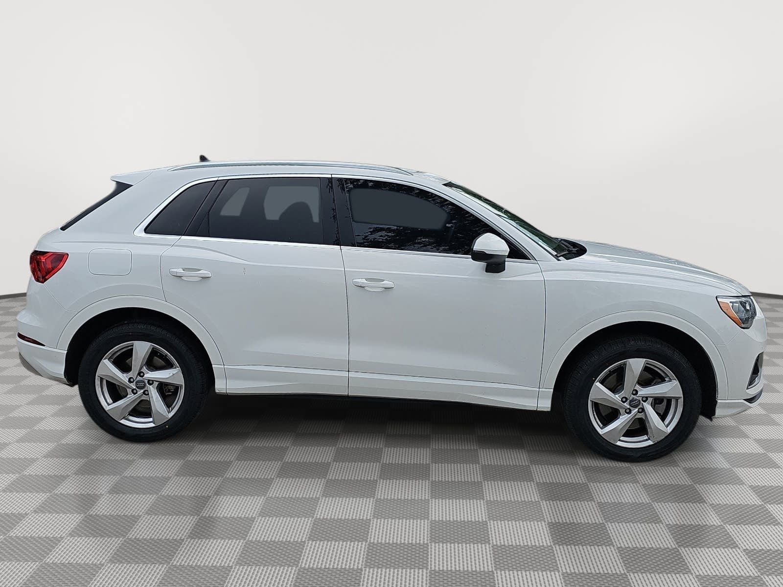 2020 Audi Q3 Premium quattro