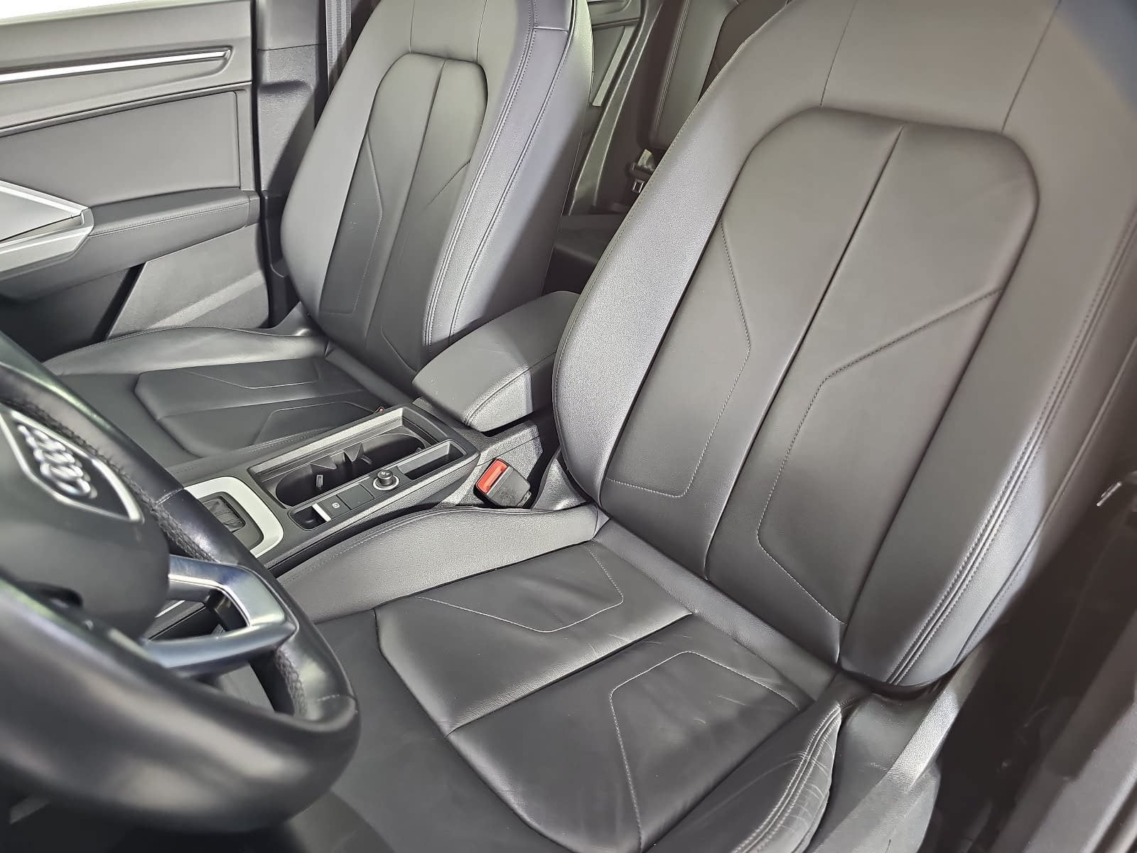 2021 Audi Q3 Premium quattro
