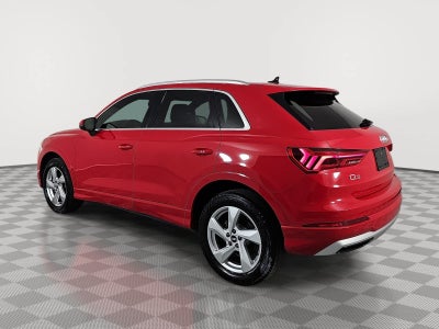 2022 Audi Q3 Premium quattro
