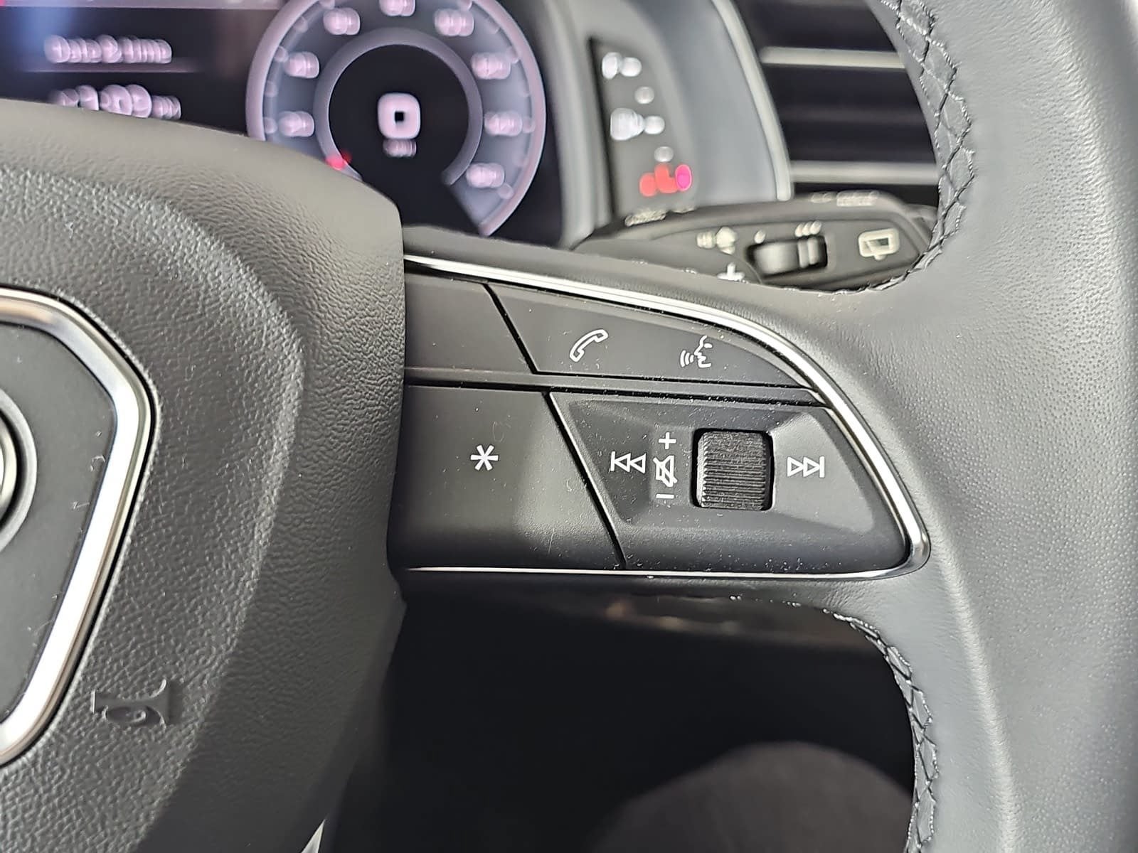 2024 Audi Q7 55 Premium quattro